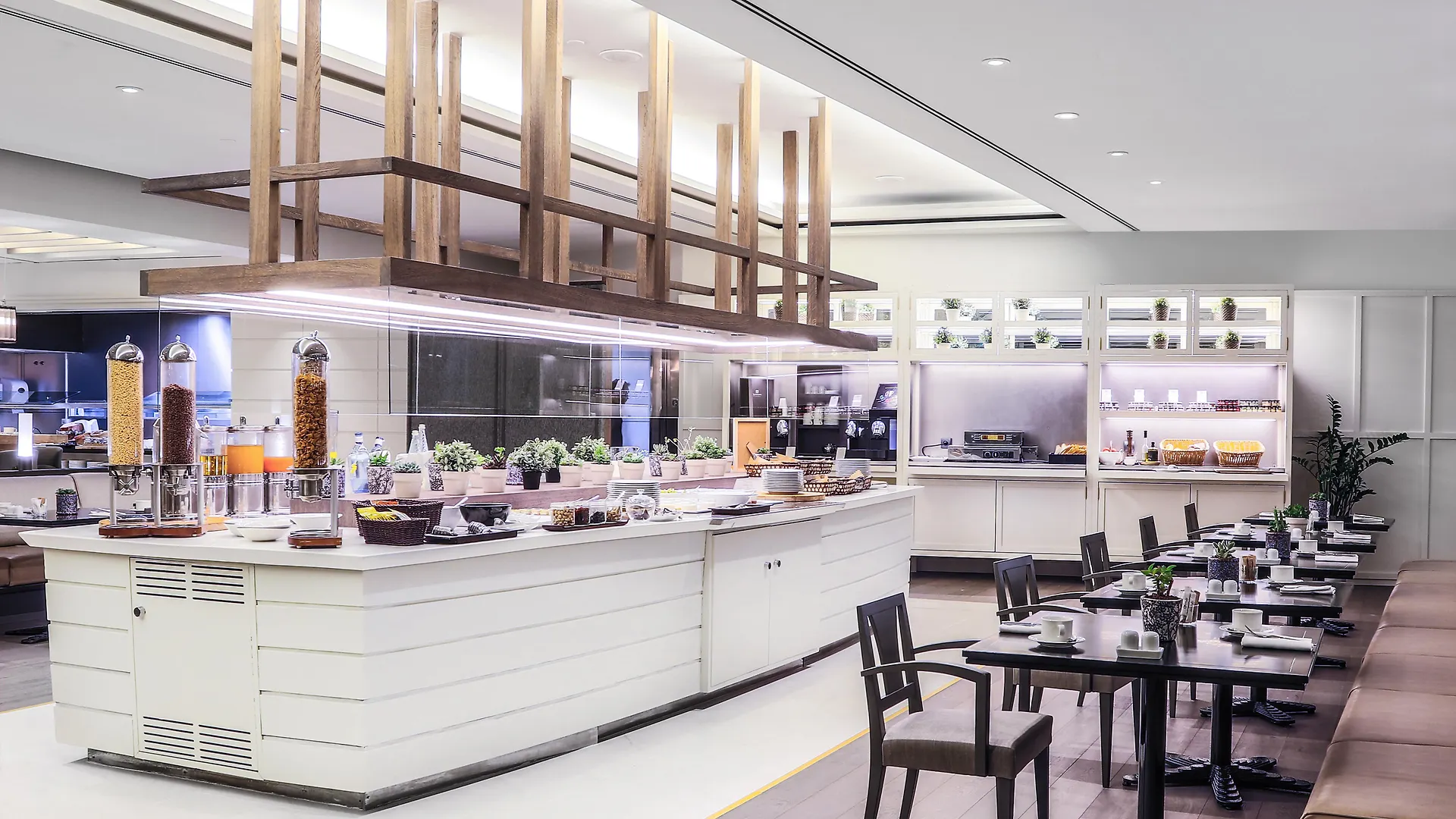 Torre Melina, A Gran Melia Hotel バルセロナ 5*,  スペイン