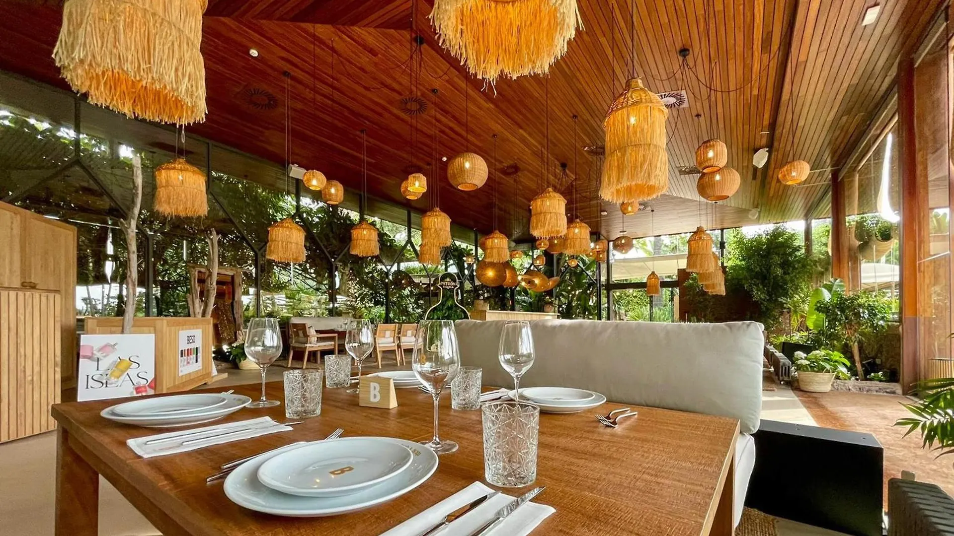 Torre Melina, A Gran Melia Hotel バルセロナ