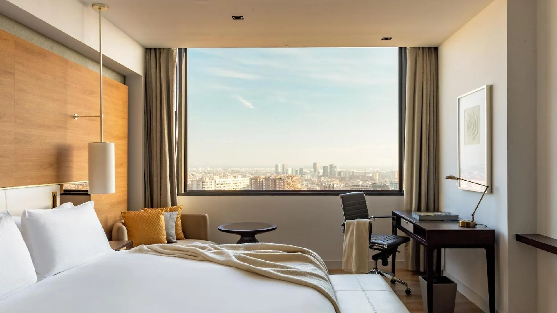 Torre Melina, A Gran Melia Hotel Барселона